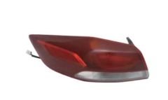 Hyundai Elantra Arka Stop Sol 15-