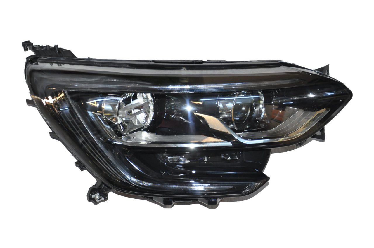 Far Sağ Megane IV (Siyah Çerçeveli Yarım Ledli)