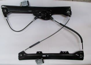 Ön Cam Krikosu Sağ Elektrikli-Motorsuzbmw 5 Serı E60 04-10 Arası