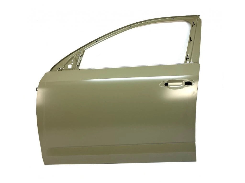 Skoda Octavia Ön Kapı  Sol 13-