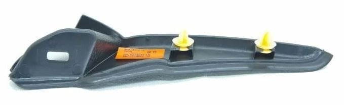 Cam Ön Izgara Köşe Bakaliti Sağ Clio 4