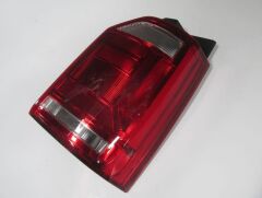 Stop Lambası Sağ Kırmızı-Beyaz  Volkswagen Transporter T7 15-19 Arası