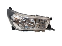 Far Ön Sağ Toyota Hilux 2016-2019 Arası