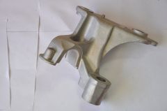 Motor Beşiği Yan Bağlantı Ayağı Sol Megane 4