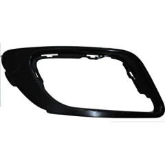 Sağ Sis Far Çerçevesi Fluence 2012 Sonrası Modeller İçin (Boyanan Tip)