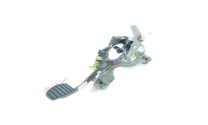 Fluence L 38 Debriyaj Pedalı 09-