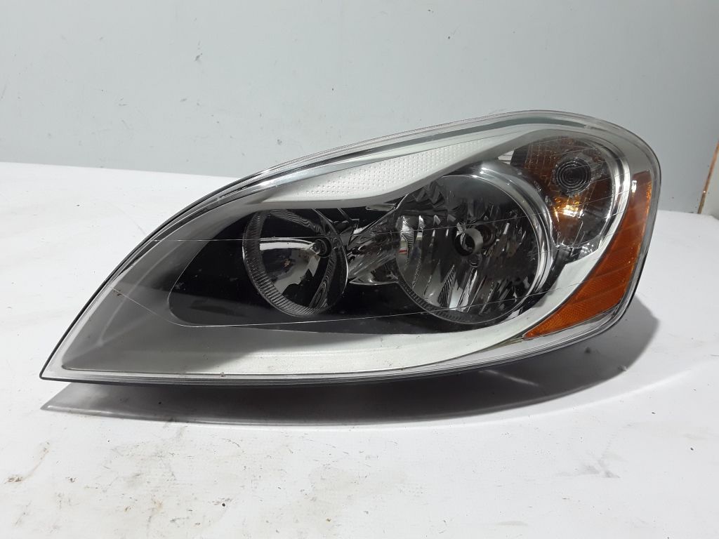 Ön Far Sol Volvo XC60 2009-2012 Arası (Motorlu)