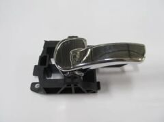Ön Kapı İç Açma Kolu Sol Siyah (Elceği Nikelajlı) Nissan Qashqai J10 07 - 13 Arası