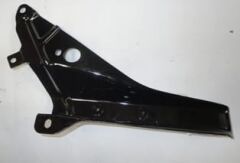 Ön Tampon Dış Braketi Büyük Sol (Orijinal) Mitsubishi L200 Pick Up 99 - 01 Arası
