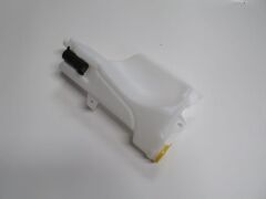 Ön Cam Su Bidonu-Deposu Motorlu Mazda Bt 50 Pick Up 2007-2012 Arası