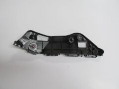 Ön Tampon Bağlantı Braketi Sağ (Yan Kulağa Bağlanan) Toyota Rav4 13-16 Arası