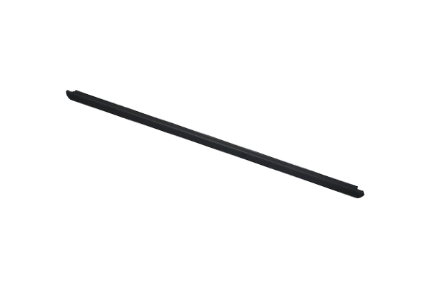 Sağ Ön Kapı Dış Cam Kenar Çıtası Logan