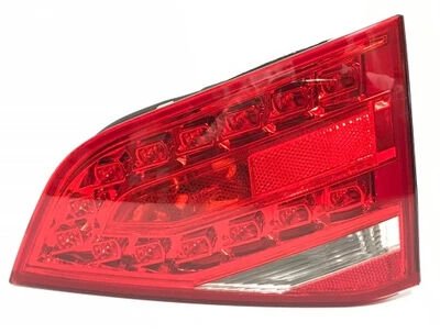Stop Lambası Sağ İç Audi A4 2009 Sonrası (Ledli)