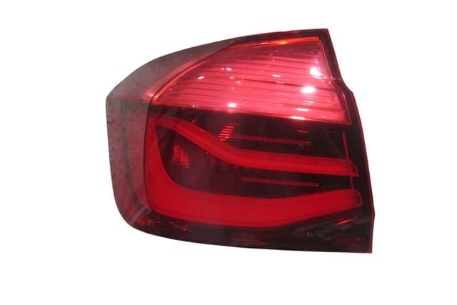 Dış Stop Lambası Sol Kırmızı (Ledli) Bmw 3 Serı F30 15-18 Arası