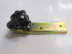 Sağ Sürgülü Kapı Orta Ray Bağlantısı Renault Master 2 2004-2010 Arası
