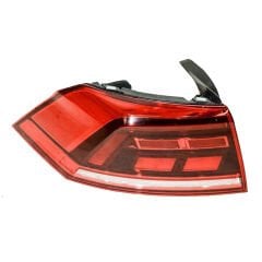 Passat Stop Lambası Sol Dış Ledli  2020 Sonrası
