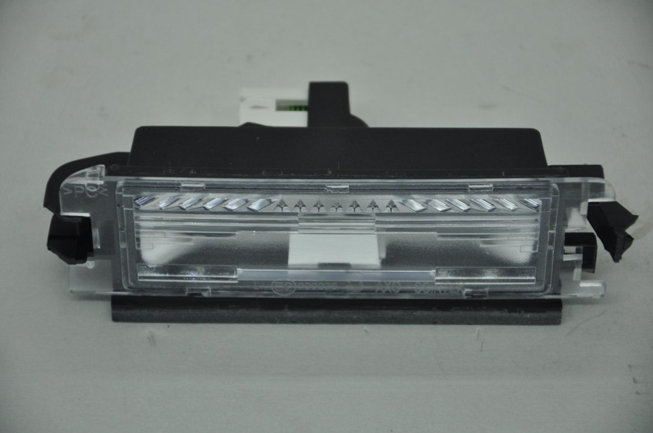 Plaka Lambası Arka Clio-Dacıa Logan