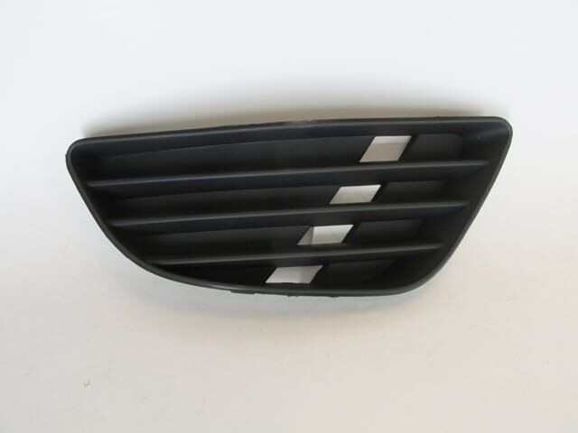 Sis Far Çerçevesi Sağ Ford Fıesta 02-05 Arası