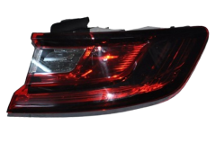 Sağ Dış Stop Lambası Megane 4 Hb