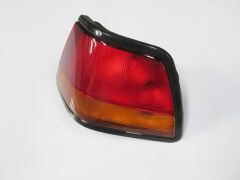 Stop Lambası Sağ Kırmızı-Sarı (Famella) Daewoo Espero 96-97 Arası