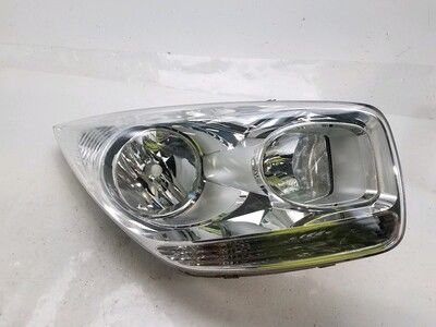 Kia Venga Ön Far Elektrikli Motorlu Sağ 10-