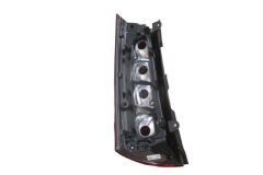 Stop Lambası Sağ Kırmızı-Beyaz Renault Express 21-24 Arası