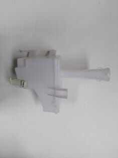 Ön Cam Su Bidonu-Deposu Motorlu (Casp) Nissan Almera N16 Sd-Hb 2000-2006 Arası