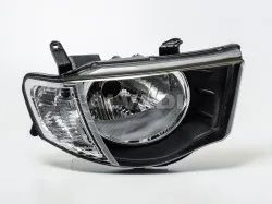 Far Sağ Mitsubishi L200 2009-2011 Arası