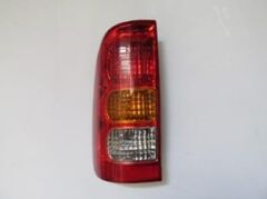 Stop Lambası Sol Kırmızı-Sarı-Beyaz (Duylu) (Casp) Toyota Hılux Pıck Up Vıgo 05-11 Arası