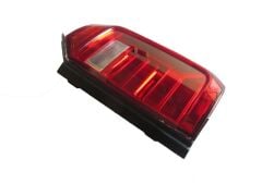 Stop Lambası Sağ Kırmızı-Beyaz Volkswagen Caddy 15-20 Arası