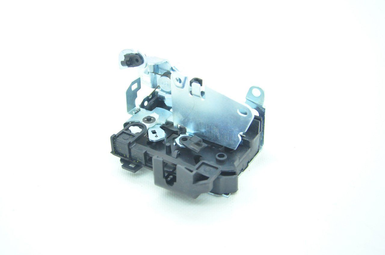 Kapı Kilidi Ön Sağ Clio 1998-2008 Arası (Motorsuz)