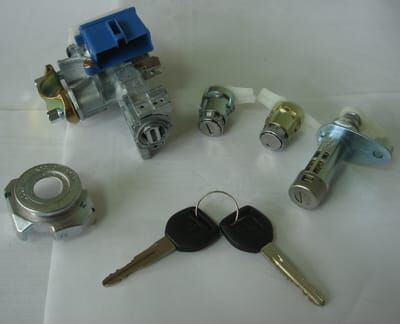 Kontak Kilit Seti (3Lü) (Kontak-Kapı-Bagaj) (Termikli) Honda Accord 94-95 Arası