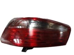Dış Stop Lambası Sağ Kırmızı-Beyaz (Famella) Toyota Camry 06-09 Arası
