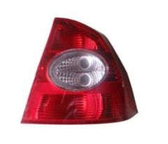 Stop Lambası Sağ Kırmızı-Beyaz (Ortası Beyaz) Ford Focus Sd 08-11 Arası