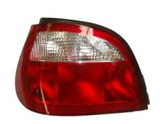 Stop Lambası Sol (Kırmızı-Beyaz) Hatchback 4 Kapı (Famella) Renault Megane 1 99-02 Arası