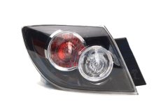 Stop Lambası Dış Sol (Siyah) Mazda 3 Serisi 2006-2009 Arası Hatchback