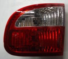 İç Stop Lambası Sağ Kırmızı-Beyaz (Famella) Daewoo Lanos Hb 97-00 Arası