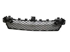 Ön Tampon Panjuru Orta Sensör Delikli (Avantgarde) Siyahmercedes C Class W204 11-13 Arası
