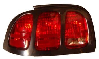 Stop Lambası Sol Kırmızı Üst Çerçevesi İle Birlikte (Eagle Eyes) Ford Mustang 96-98 Arası