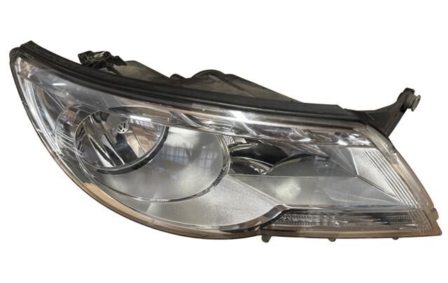 Far Sağ Volkswagen Tıguan 2007-2011