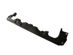 Ön Tampon Alt Muhafaza Plastiği Orta (Casp) Toyota Hilux Pick Up 15 - 19 Arası
