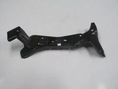 Ön Çamurluk Braketi Sol Audı A3 Sd-Sb 16-20 Arası