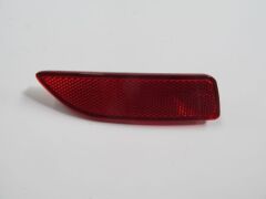Arka Tampon Reflektörü Sağ Kırmızı Toyota Corolla E150 10 - 13 Arası