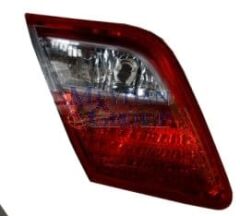 İç Stop Lambası Sağ Kırmızı-Beyaz (Famella) Toyota Camry 06-09 Arası