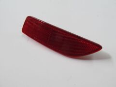 Arka Tampon Reflektörü Sol Kırmızı Toyota Corolla E150 10 - 13 Arası