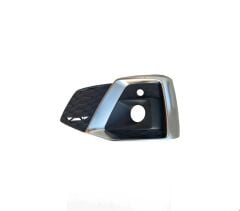 Ön Tampon Sis Çerçevesi Sol (Gri) S-Line A5 2020-