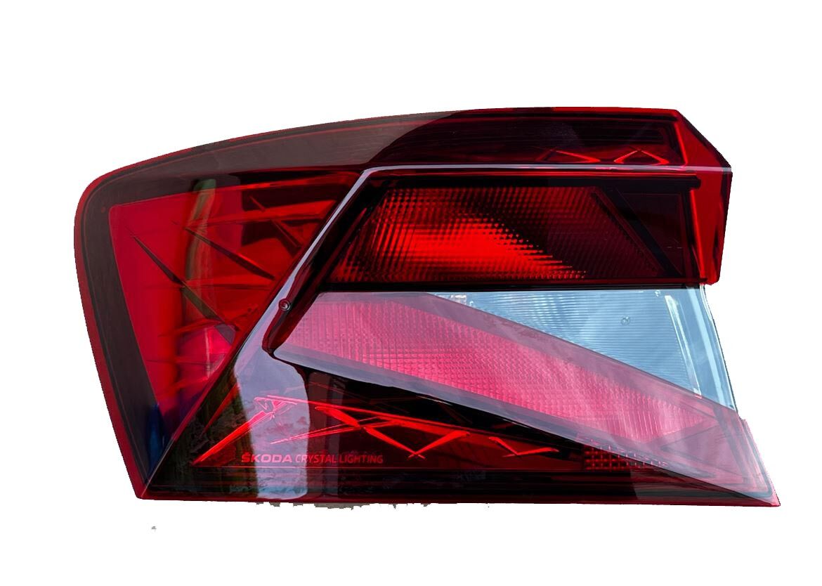 Stop Lambası Dış Sol Skoda Fabıa 2022 Sonrası