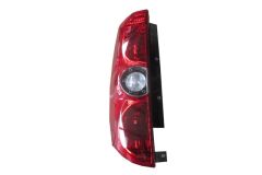 Sol Stop Lambası Kırmızı-Beyaz (Bagaj Kapağı Yukarı Açılan) (Mars) (E Marklı) Fiat Doblo 2011-2015 Arası