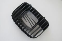Ön Panjur Dış (Orta Peteği) Armasız (Euro Body) Seat Leon 99-05 Arası