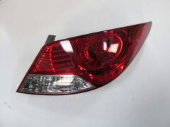 Sağ Stop Lambası Kırmızı-Beyaz (Mars) Hyundai Accent Blue 2011-2018 Arası